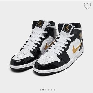 Authentic Air Jordan 1s Mid SE
